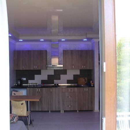 Oldbatumi Apartment Ngoại thất bức ảnh